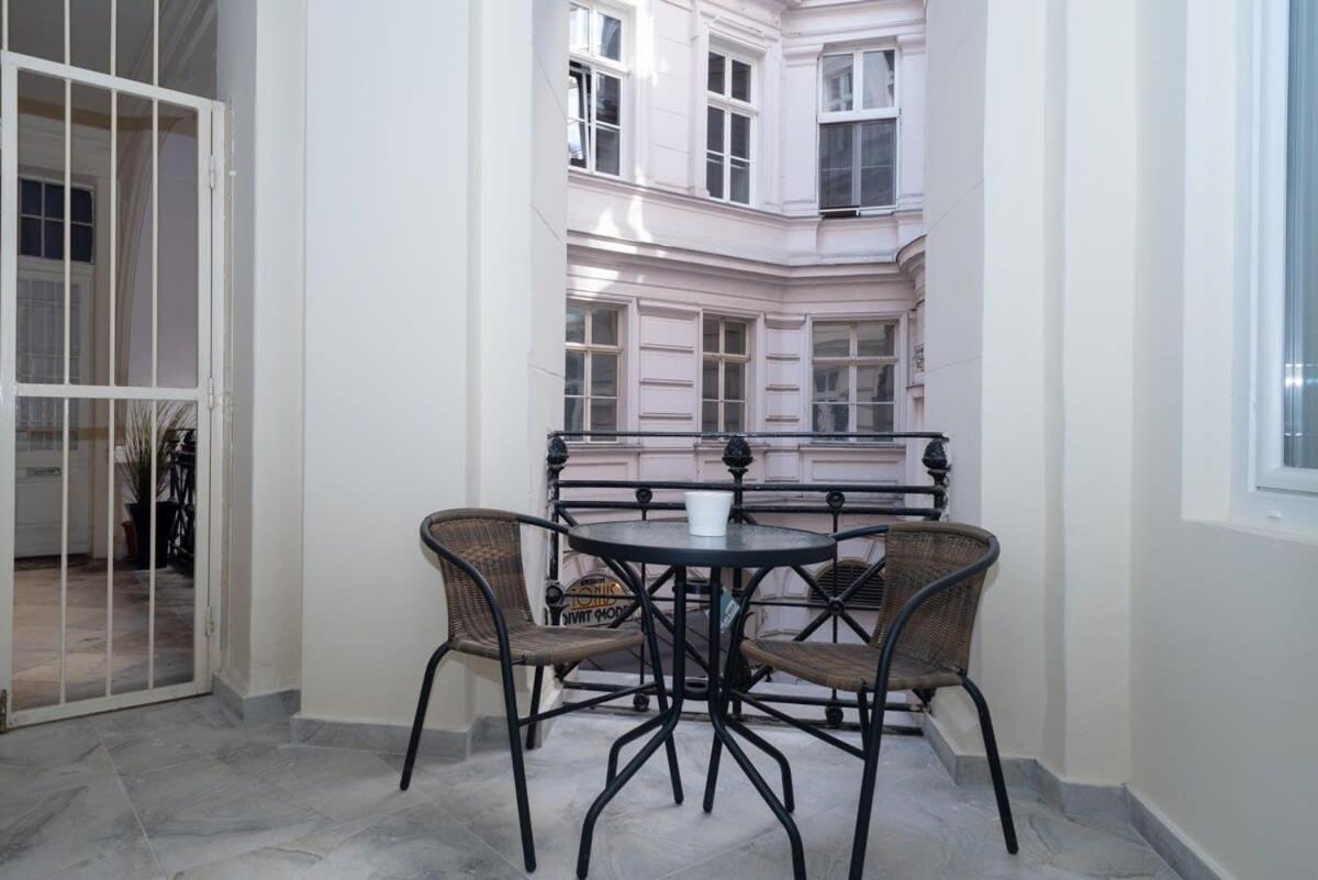 New Spacious Apartment At Superb Location Budapest Exterior foto